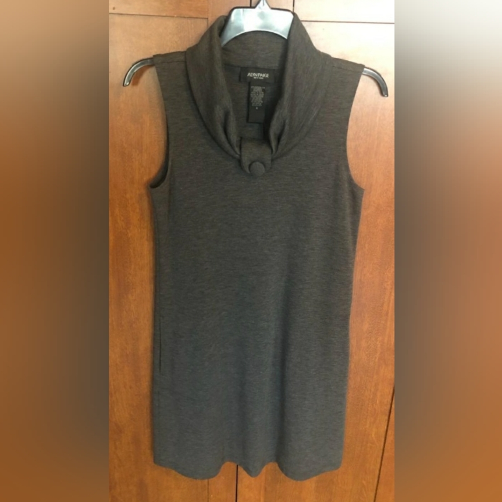 ALYN PAIGE NEW YORK  Sleeveless Casual Dress